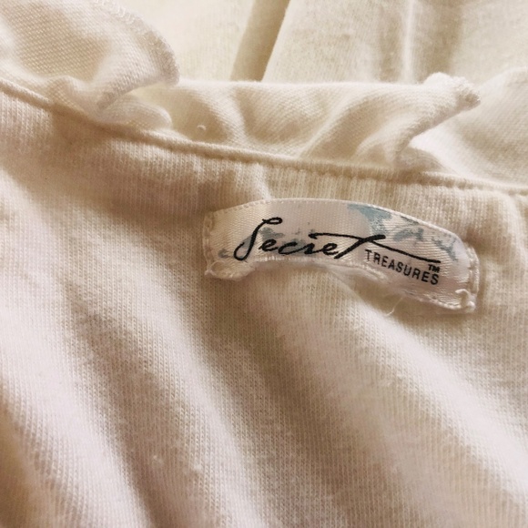 Nightgown SECRET TREASURES Medium White Ruffled Yoke Short Sleeves - Picture 2 of 7